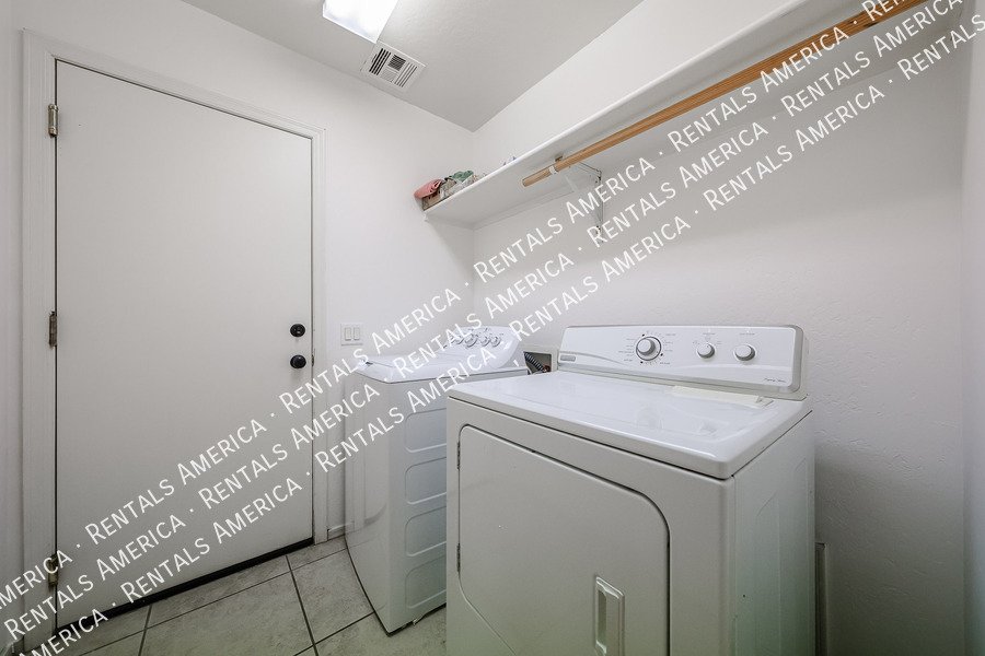 Move in Ready & Special Offer! property image