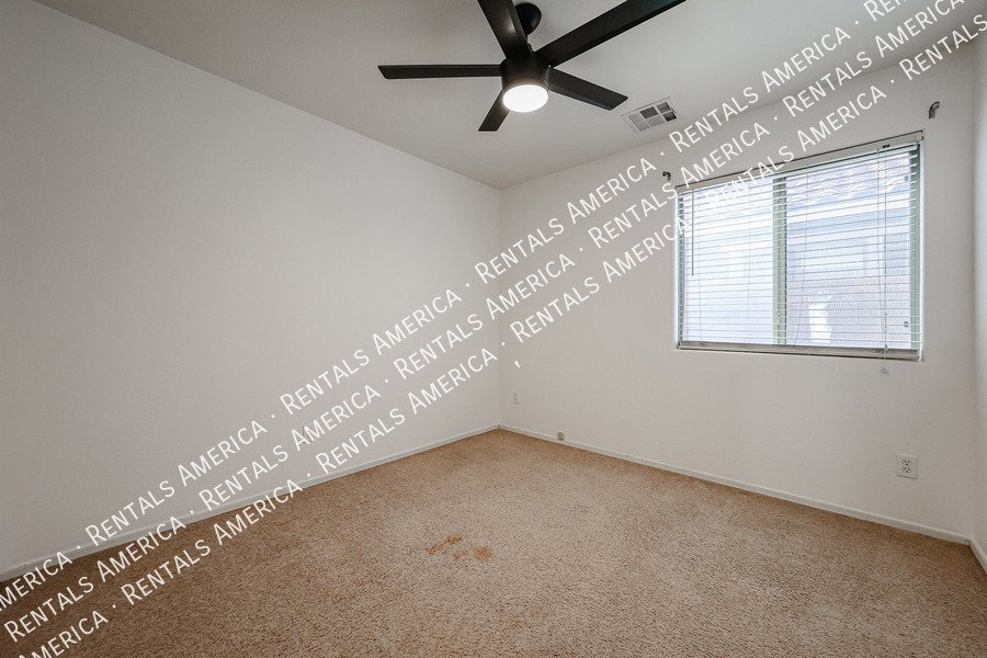 Move in Ready & Special Offer! property image