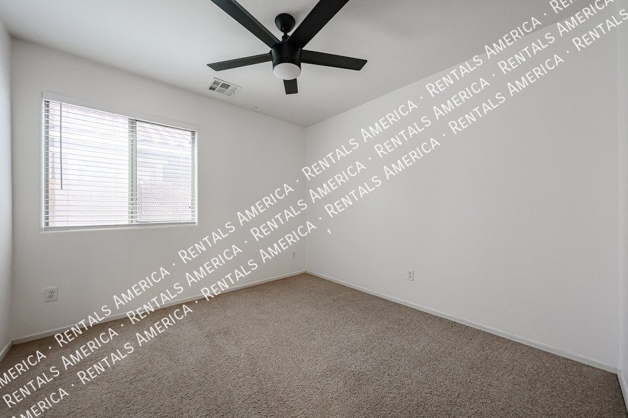 Move in Ready & Special Offer! property image