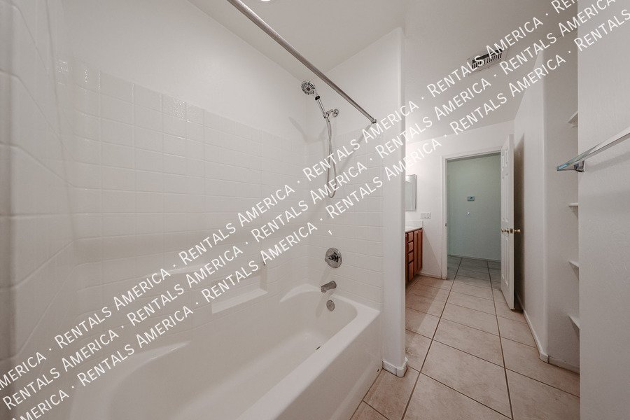 Move in Ready & Special Offer! property image