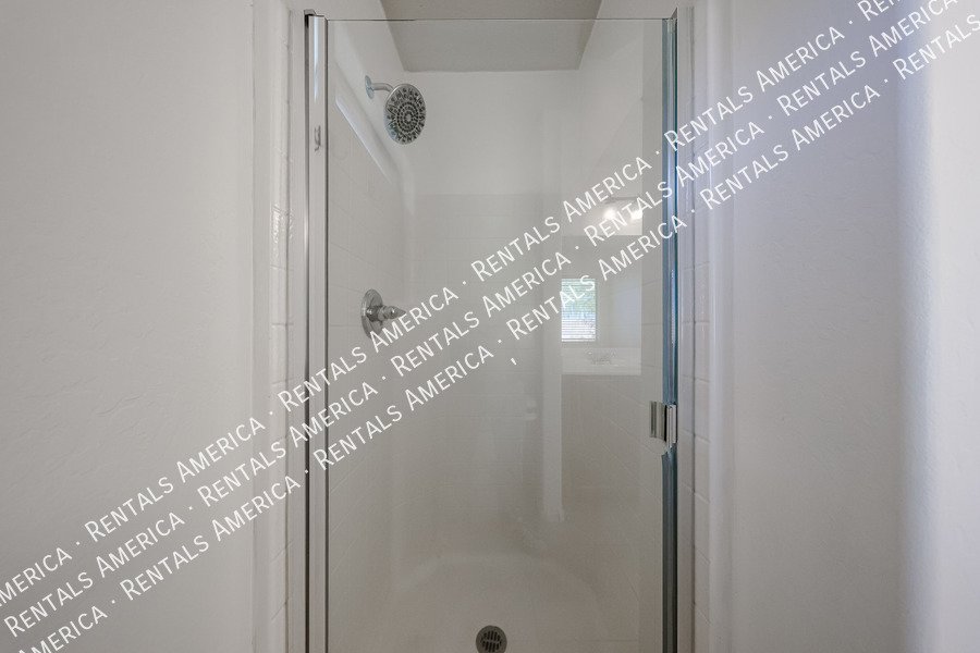 Move in Ready & Special Offer! property image