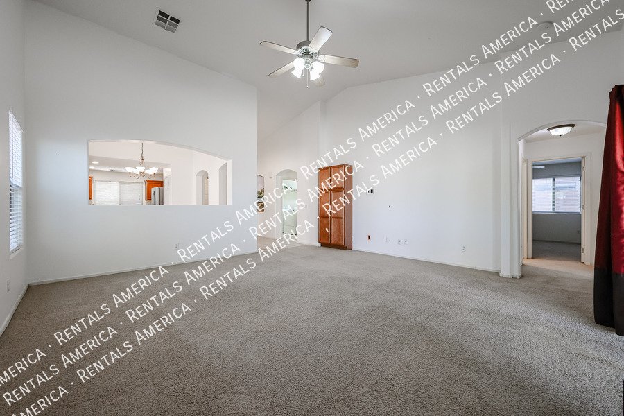 Move in Ready & Special Offer! property image