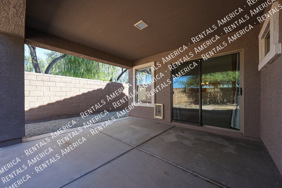 Move in Ready & Special Offer! property image