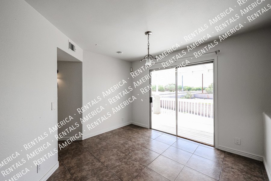 COMING SOON! Beautiful 4 bedroom home in Phoenix! property image