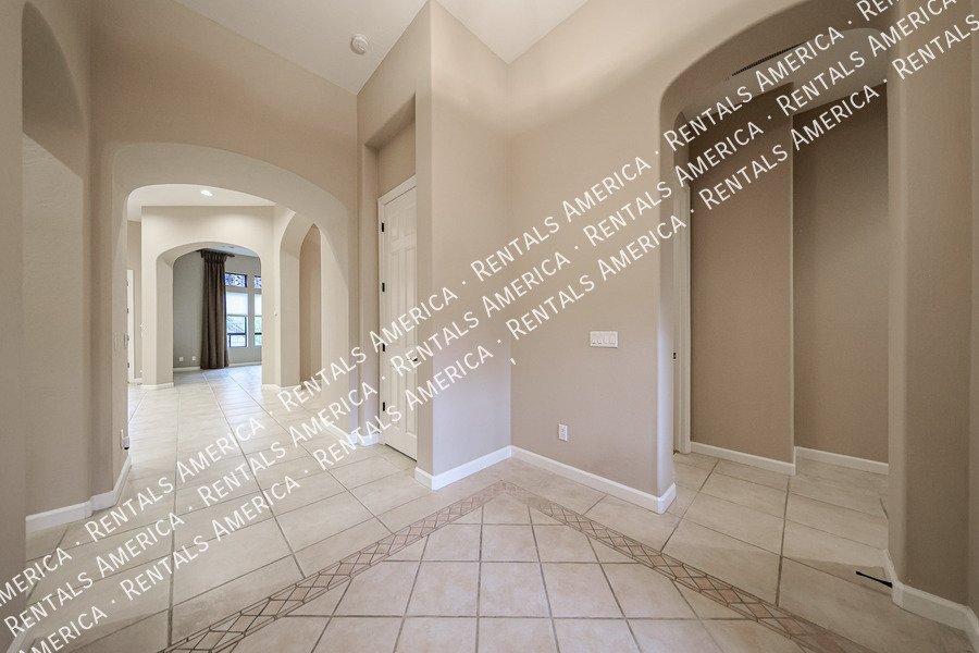 Beauty in Las Sendas!! 4bed 3bath with a POOL!! property image