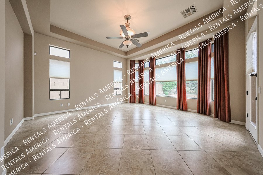 Beauty in Las Sendas!! 4bed 3bath with a POOL!! property image