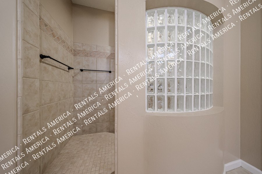 Beauty in Las Sendas!! 4bed 3bath with a POOL!! property image