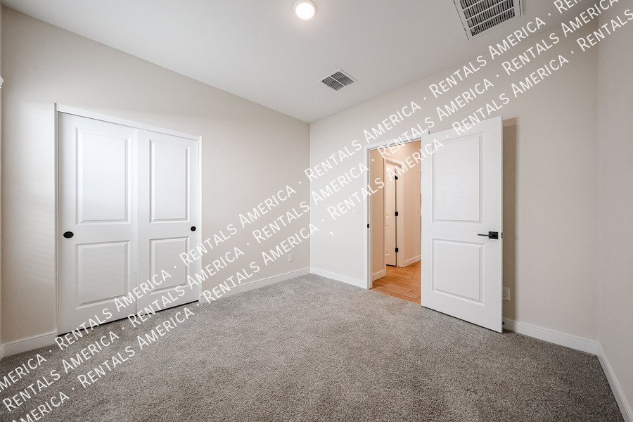 Available Now!  Great 4 bedroom single level home property image