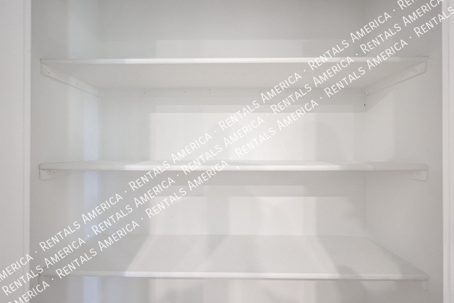 Available Now!  Great 4 bedroom single level home property image