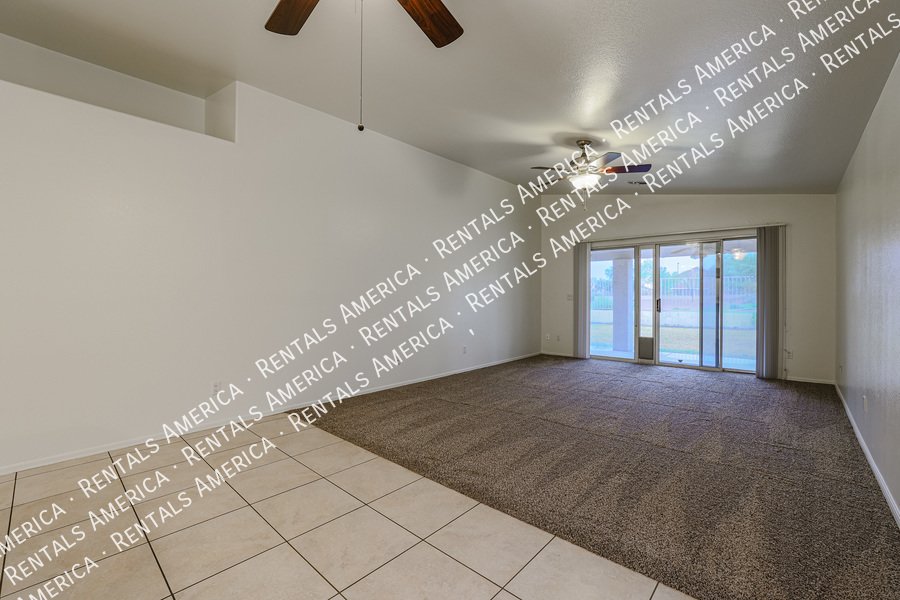 Great WATERFRONT home in perfect Mesa location! property image