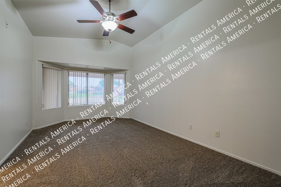 Great WATERFRONT home in perfect Mesa location! property image