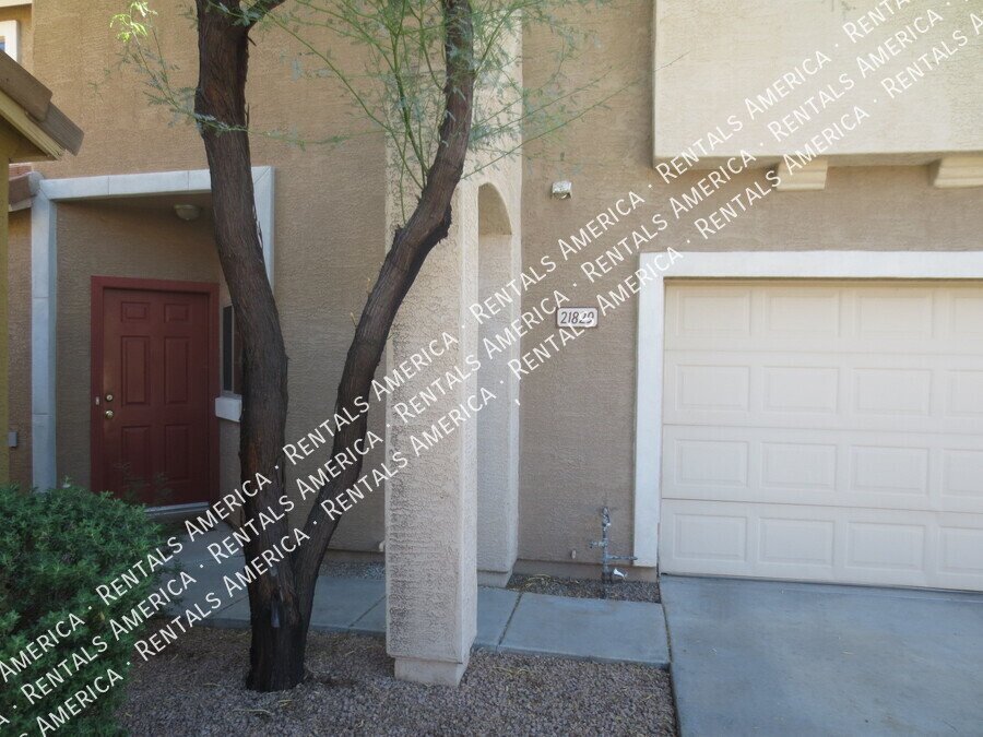 3 Bedroom, 3 Bath North Phoenix HOME! property image