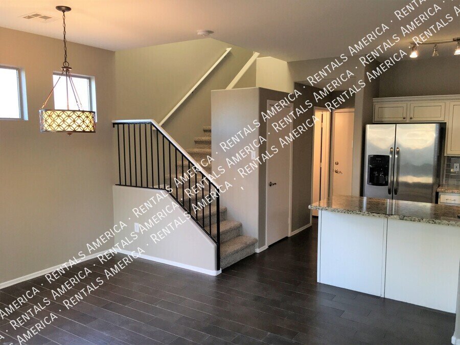 3 Bedroom, 3 Bath North Phoenix HOME! property image