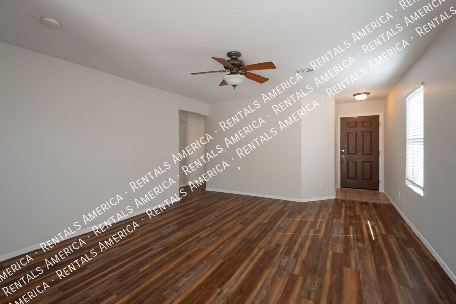 $400 off Move-In by Nov 28th!! Single level Beauty in Meadow Vista property image