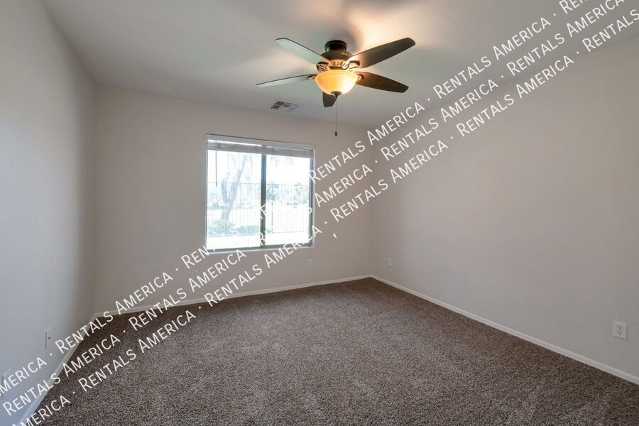 $400 off Move-In by Nov 28th!! Single level Beauty in Meadow Vista property image