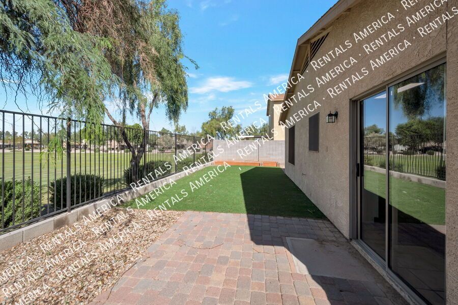 $400 off Move-In by Nov 28th!! Single level Beauty in Meadow Vista property image