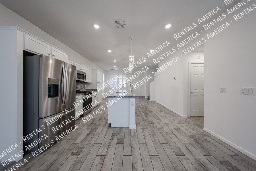 Beautiful 3 bed 2.5 bath Home-Gated Community!! property image