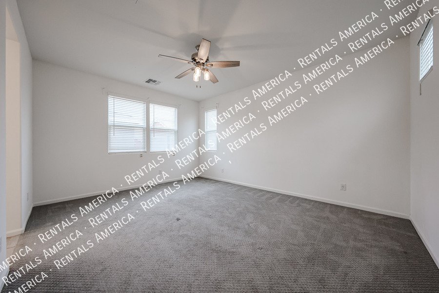 Beautiful 3 bed 2.5 bath Home-Gated Community!! property image