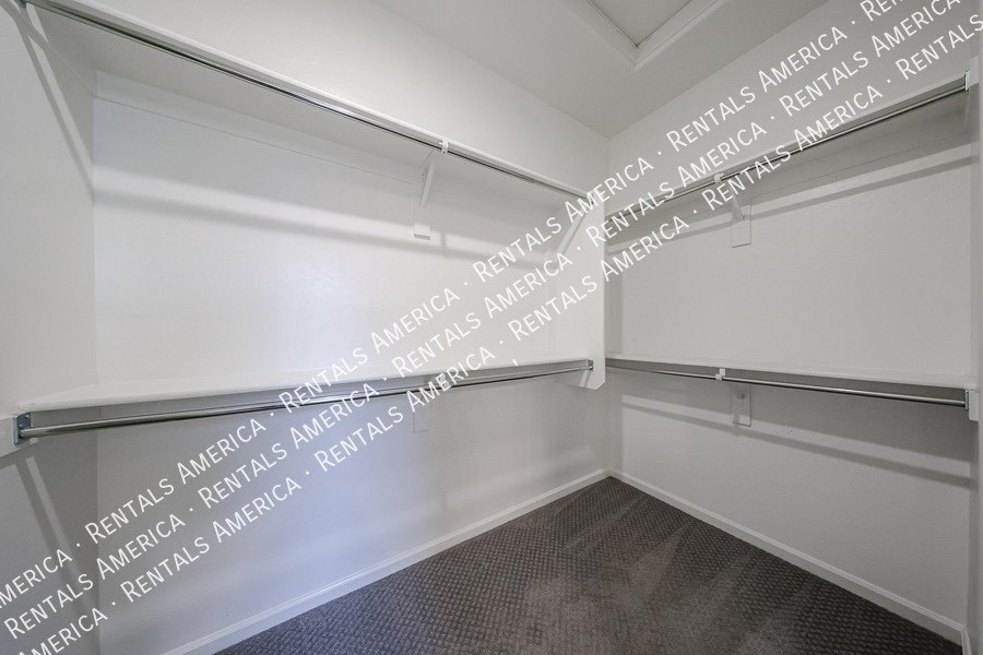 Beautiful 3 bed 2.5 bath Home-Gated Community!! property image