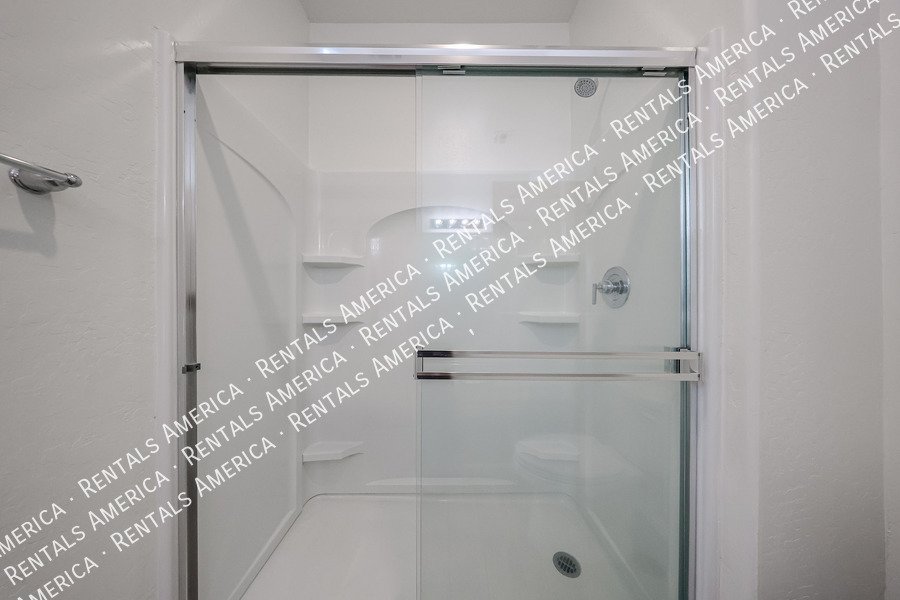 Beautiful 3 bed 2.5 bath Home-Gated Community!! property image