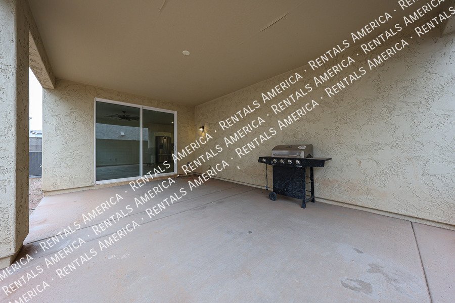 Beautiful 3 bed 2.5 bath Home-Gated Community!! property image