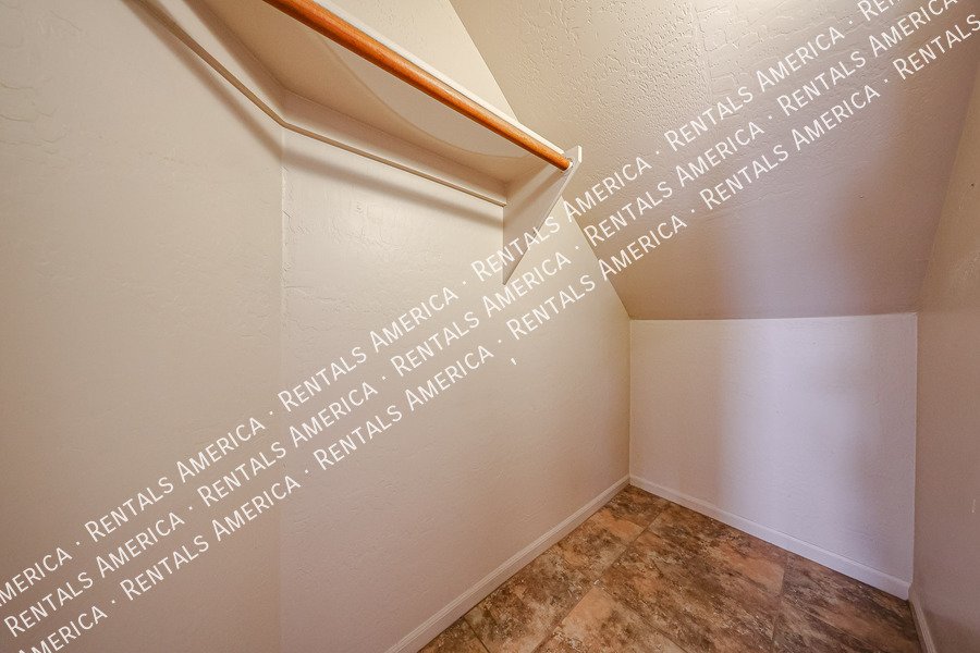 Scottsdale Horizon! 4 bed 3 bath home Private Pool! property image