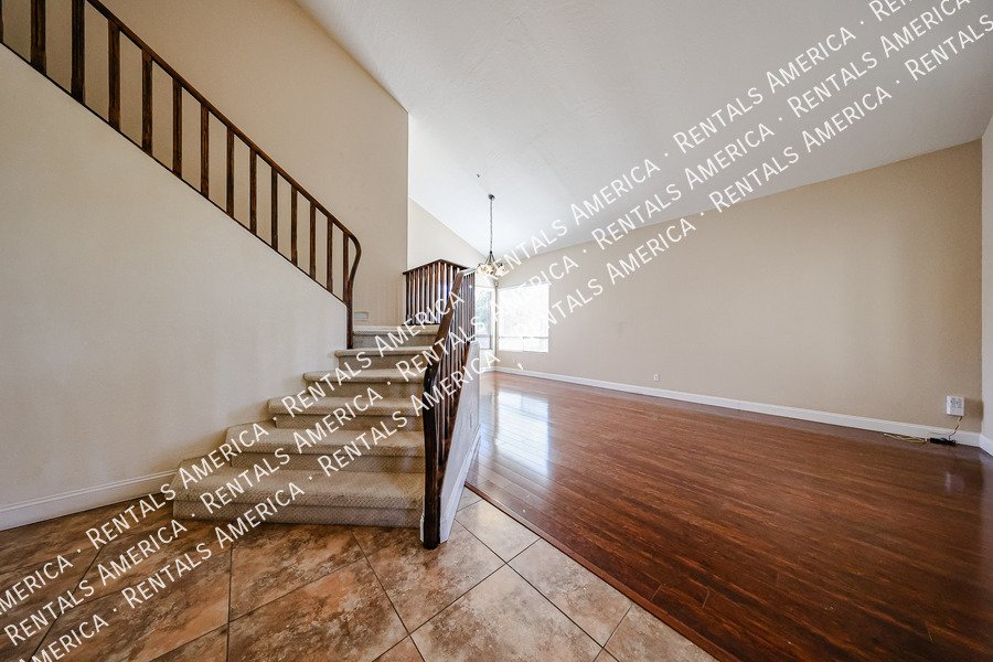 Scottsdale Horizon! 4 bed 3 bath home Private Pool! property image