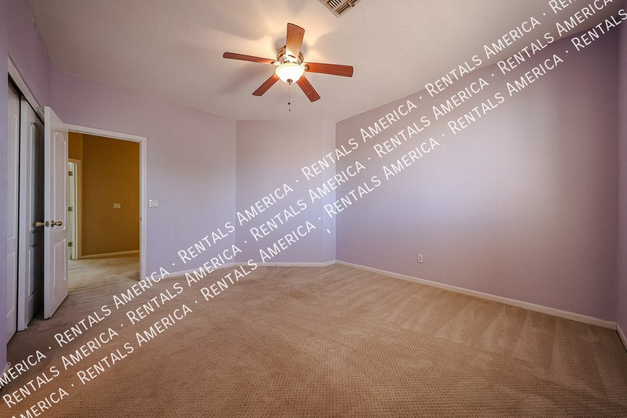 Scottsdale Horizon! 4 bed 3 bath home Private Pool! property image