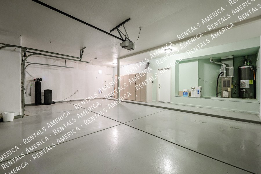 Scottsdale Horizon! 4 bed 3 bath home Private Pool! property image