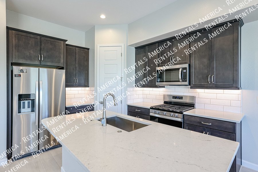 Desirable Community of Arabella property image