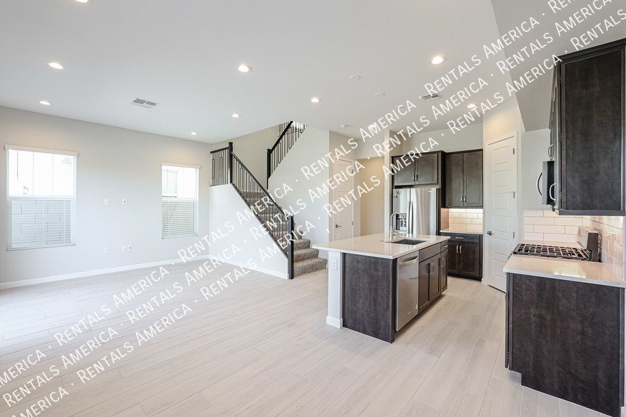 Desirable Community of Arabella property image