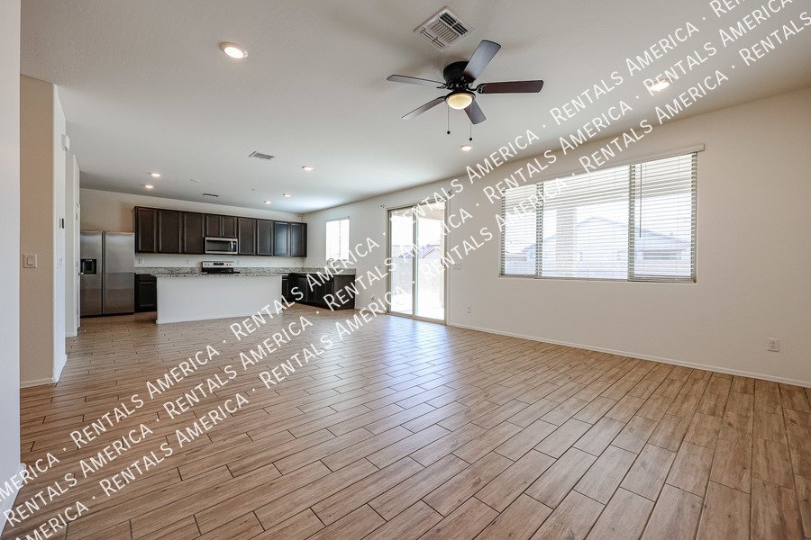 Remarkable 4 Bedroom Home In Marbella Ranch!!! property image