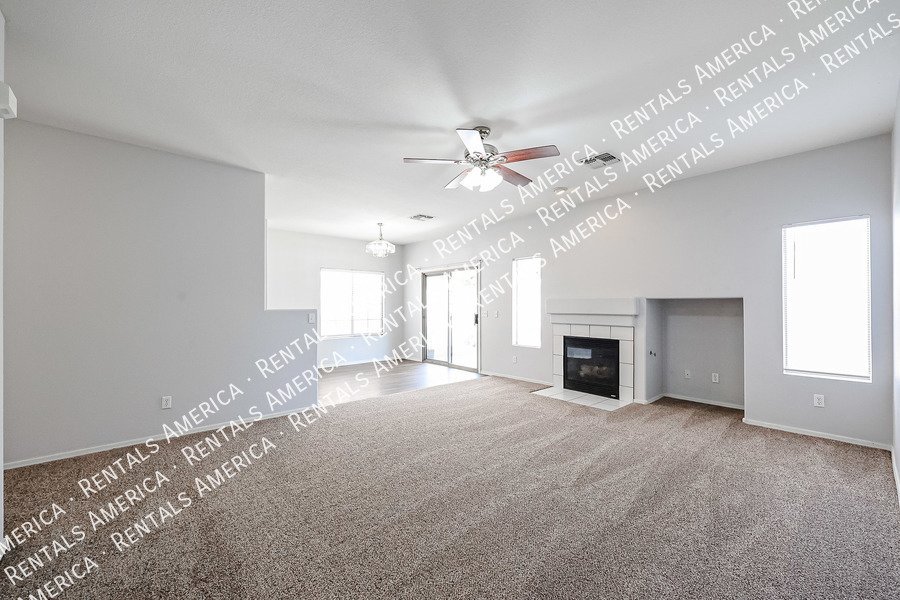 Nice Home in Cooper Commons! property image