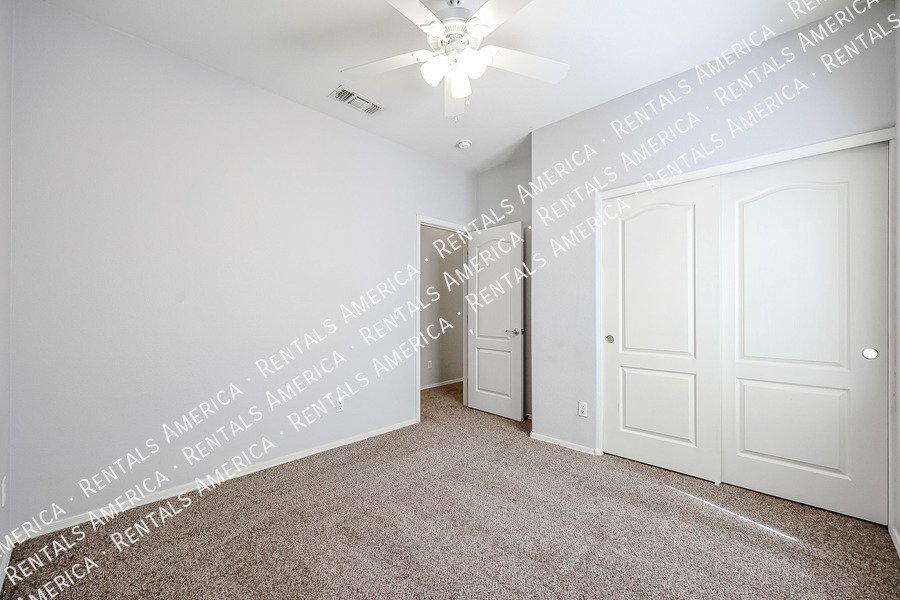 Nice Home in Cooper Commons! property image