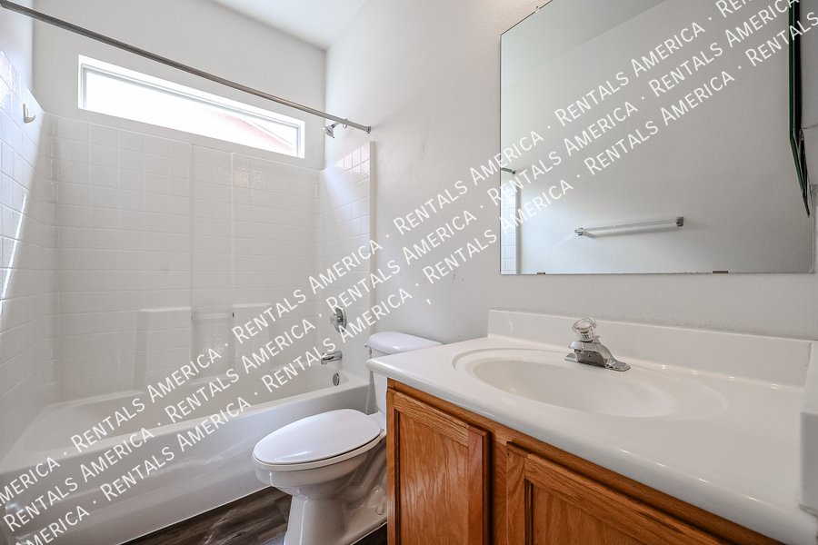 Nice Home in Cooper Commons! property image