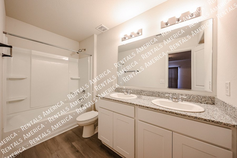 Move in Ready! property image