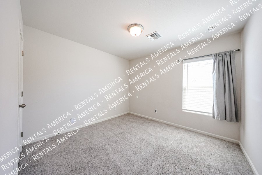 Move in Ready! property image