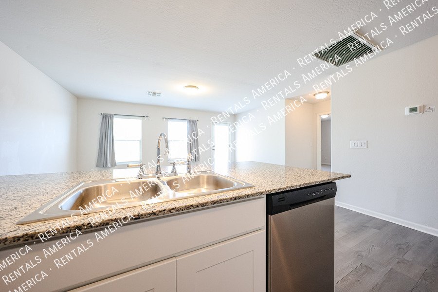 Move in Ready! property image