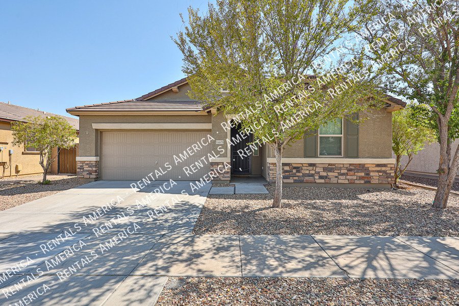Availablel! 4 bed, 3 bath in Surprise! property image