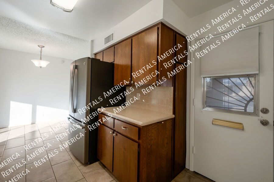 Charming Home in Dreamland Villa 55+ Community! property image