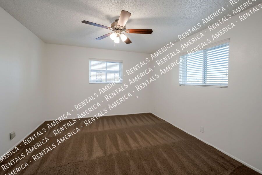 Charming Home in Dreamland Villa 55+ Community! property image