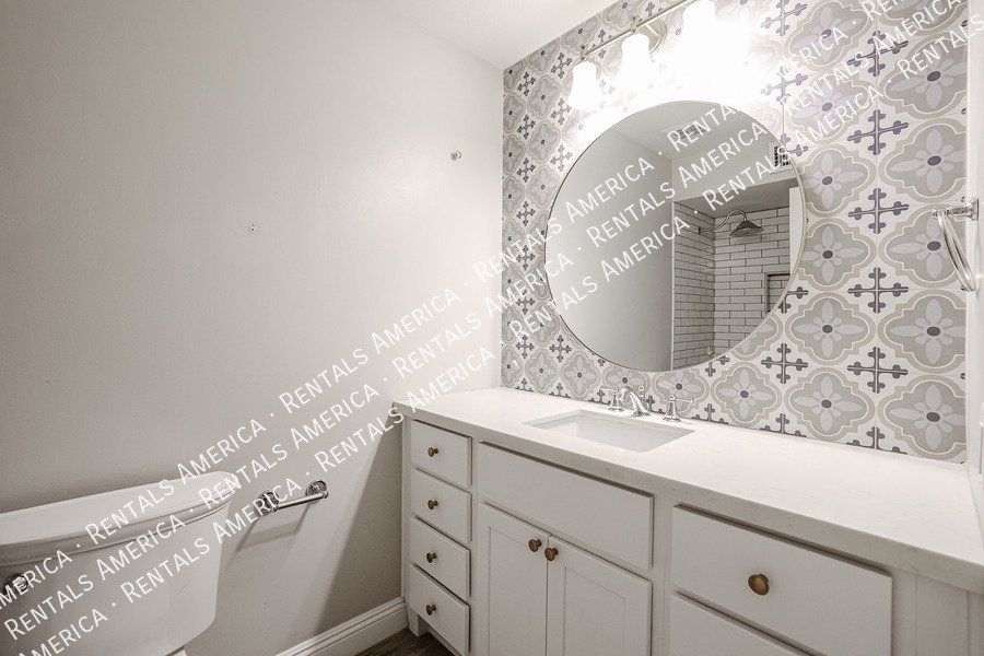 COMING SOON!! Charming Scottsdale Home 4-bedroom , 2 bath property image