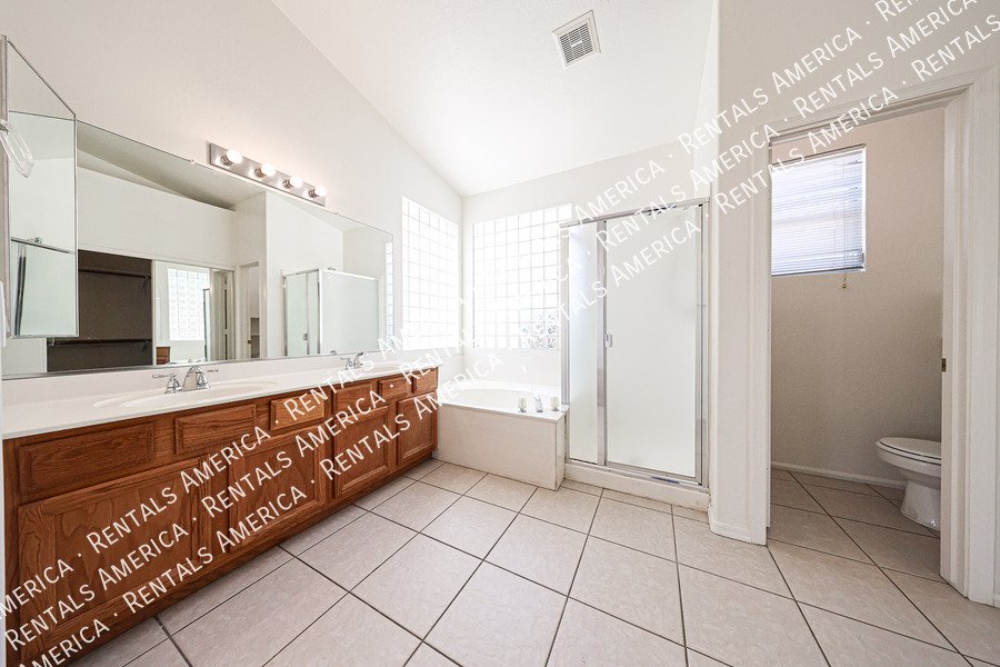 Beautiful 3 Bedroom Home in Mesa! property image