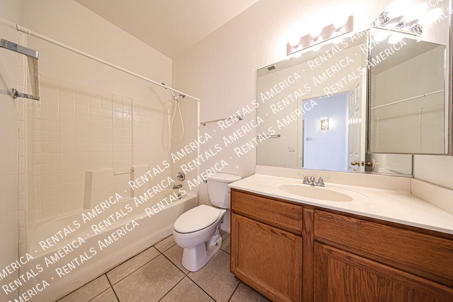 Beautiful 3 Bedroom Home in Mesa! property image