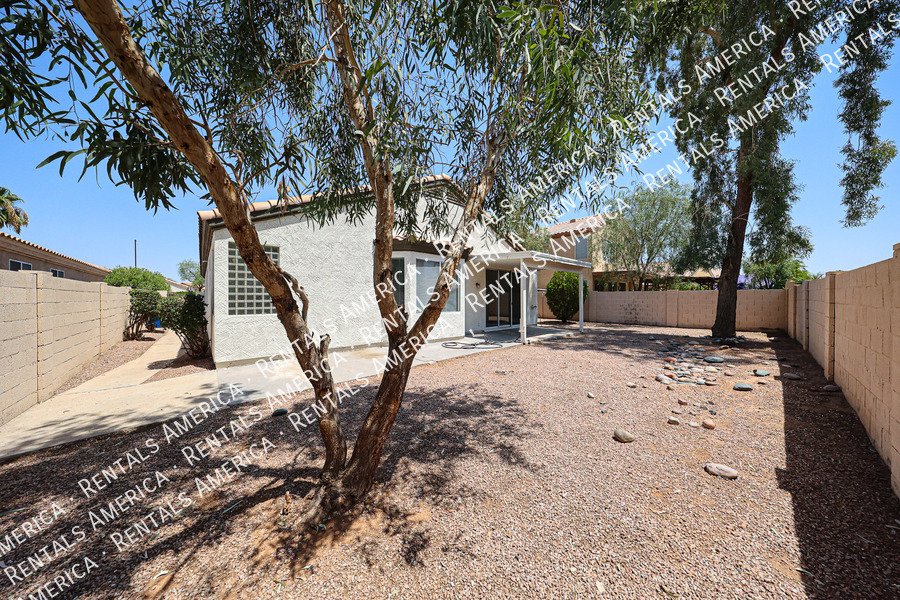 Beautiful 3 Bedroom Home in Mesa! property image