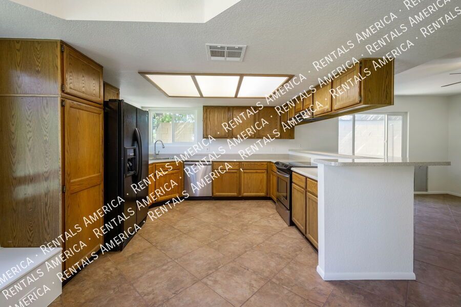 *$1000 off your 1st months rent with a signed 12-month lease* property image