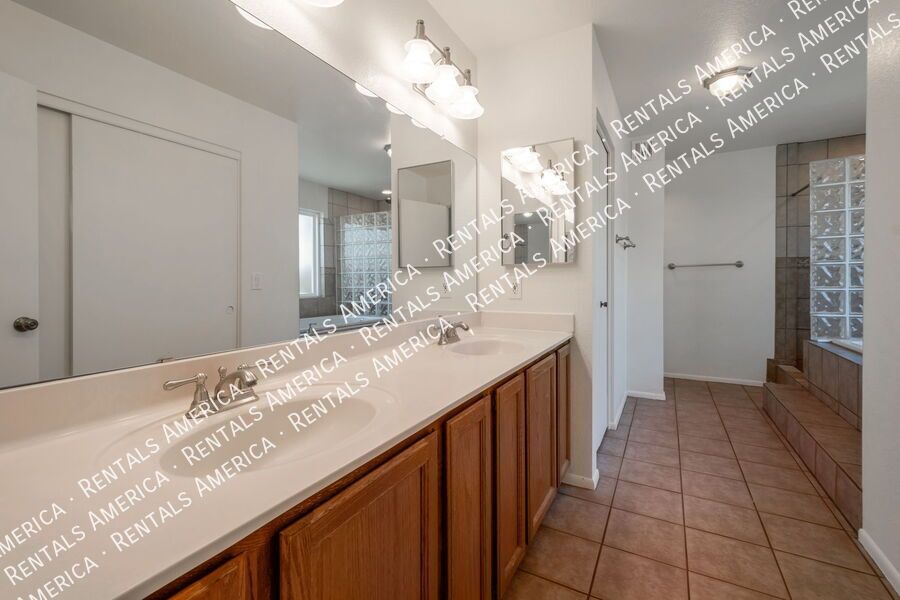 *$1000 off your 1st months rent with a signed 12-month lease* property image