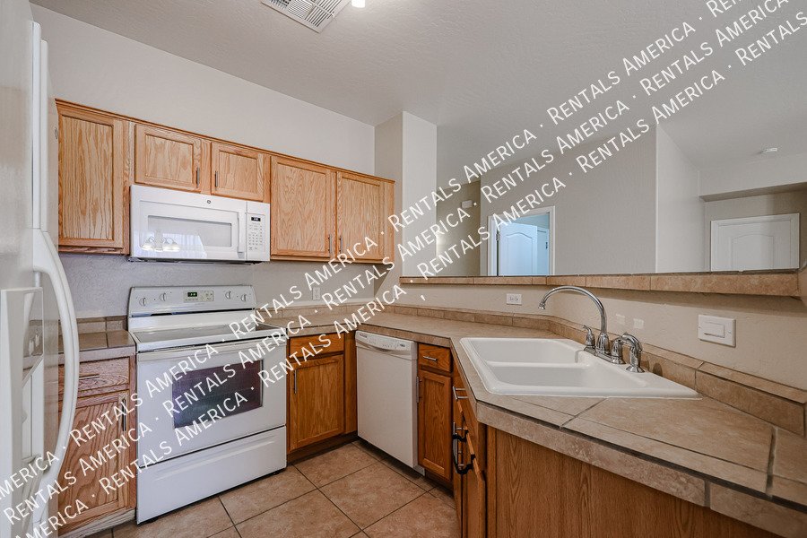 Move in Ready.  3 Bedrooms,  2 bath Single Level Home property image