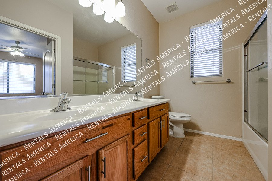 Move in Ready.  3 Bedrooms,  2 bath Single Level Home property image