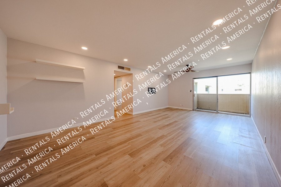 MOVE IN SPECIAL / Short Term Rentals Available. property image